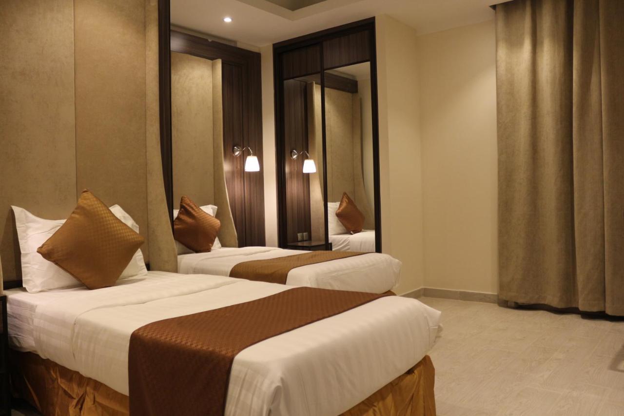 Valencia Hotel Suites Al-Hobar Kültér fotó