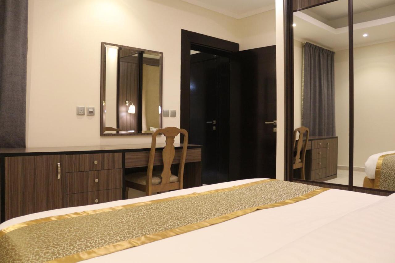 Valencia Hotel Suites Al-Hobar Kültér fotó