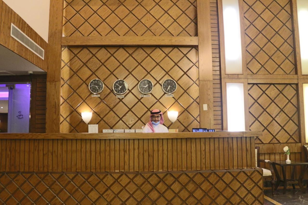 Valencia Hotel Suites Al-Hobar Kültér fotó